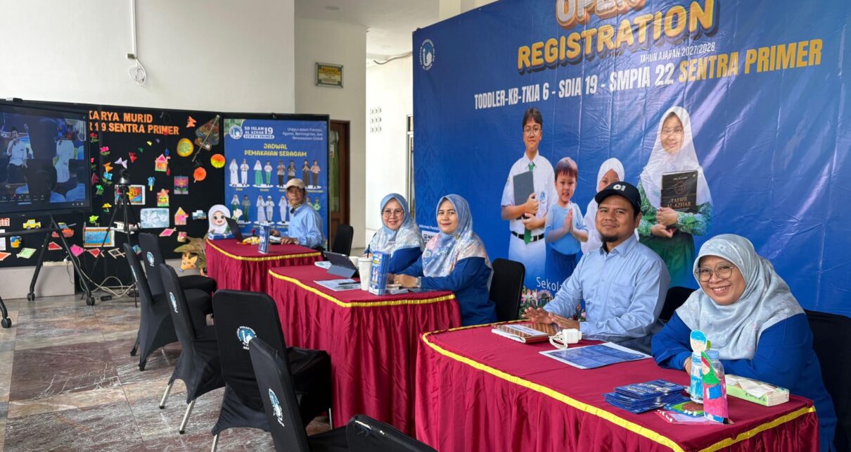 Launching PMB Al Azhar Sentrra Primer